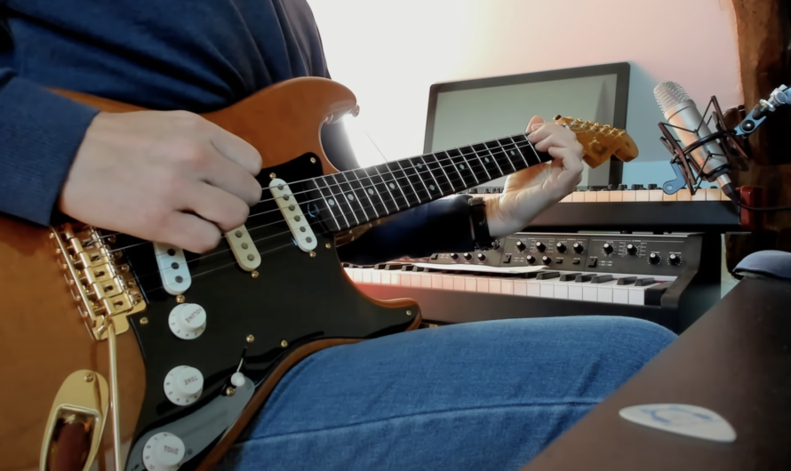 Improvising Over a Drone Built with an Infinite Delay